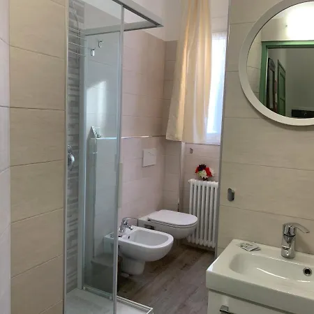 Casa Tiffany Tra E Monti * Mandello del Lario