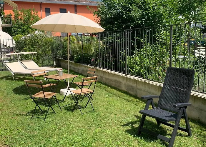 Casa Tiffany Tra E Monti Casa de Férias Mandello del Lario