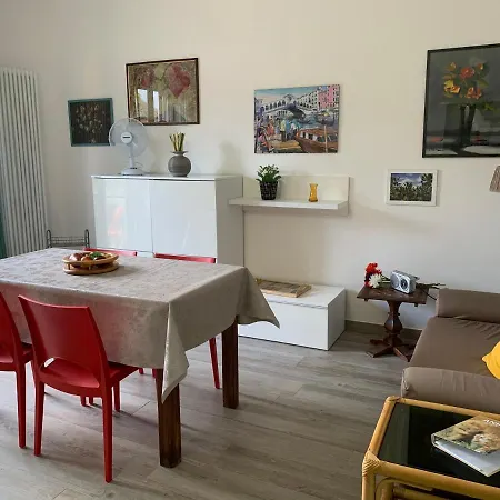 Дом отдыха Casa Tiffany Tra E Monti *